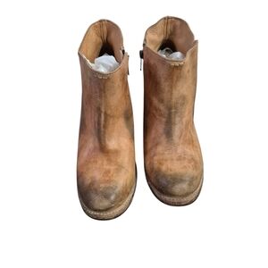 BED|STU Distressed Brown Leather Boots